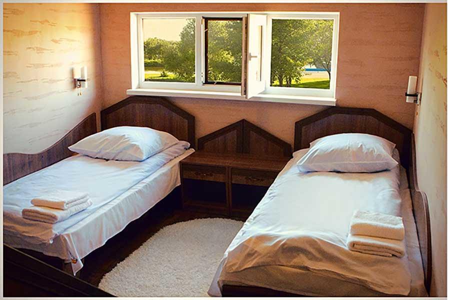 Hotel Butterfly Sadove ภายนอก รูปภาพ