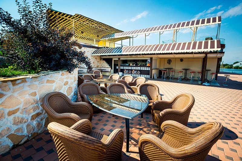 Hotel Butterfly Sadove ภายนอก รูปภาพ